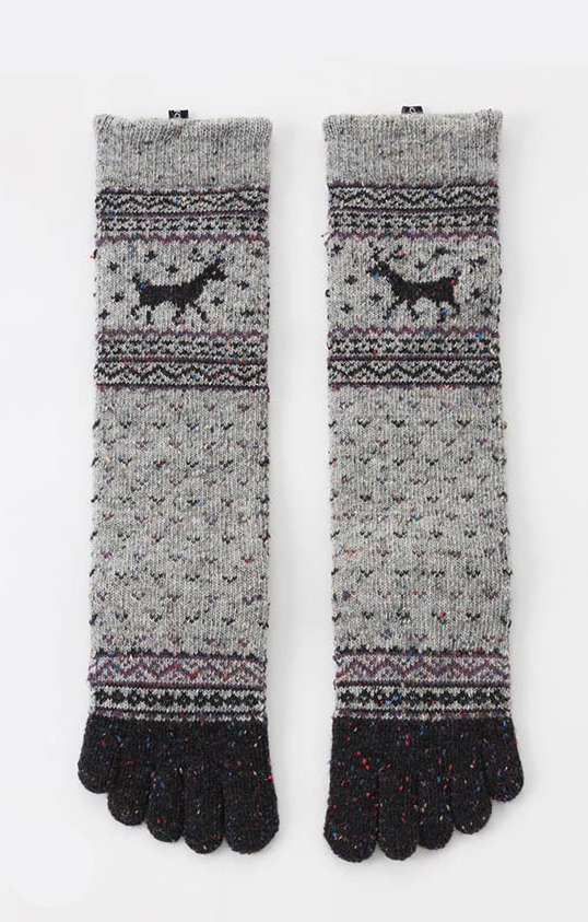 4213 grey reindeer wool toe socks for gift