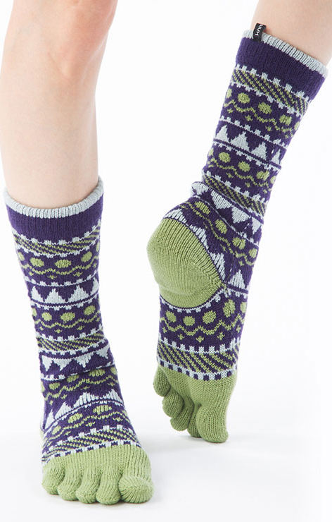 4224 yoga yogi wool socks holiday gift