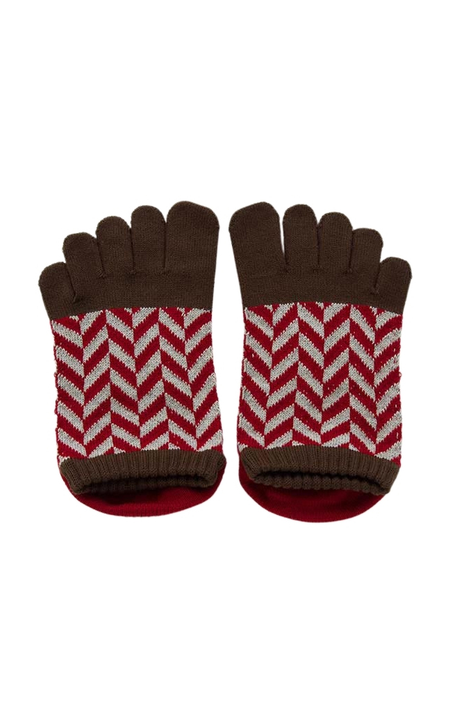 4303 brown rred grip yoga toe socks toesox