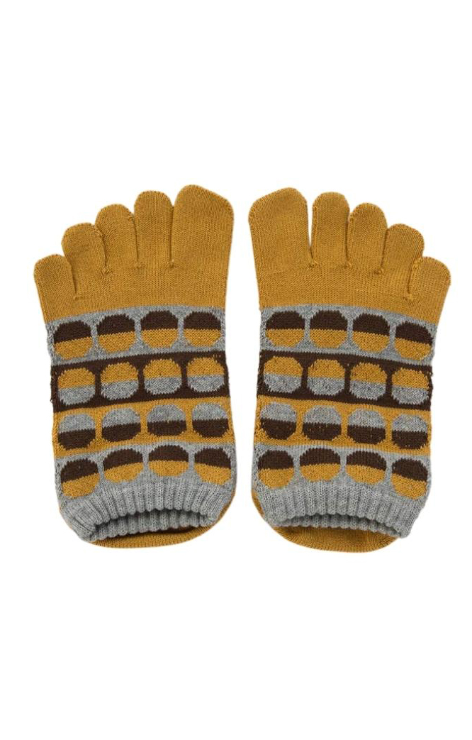 4497 funny dots toe grip socks mustard