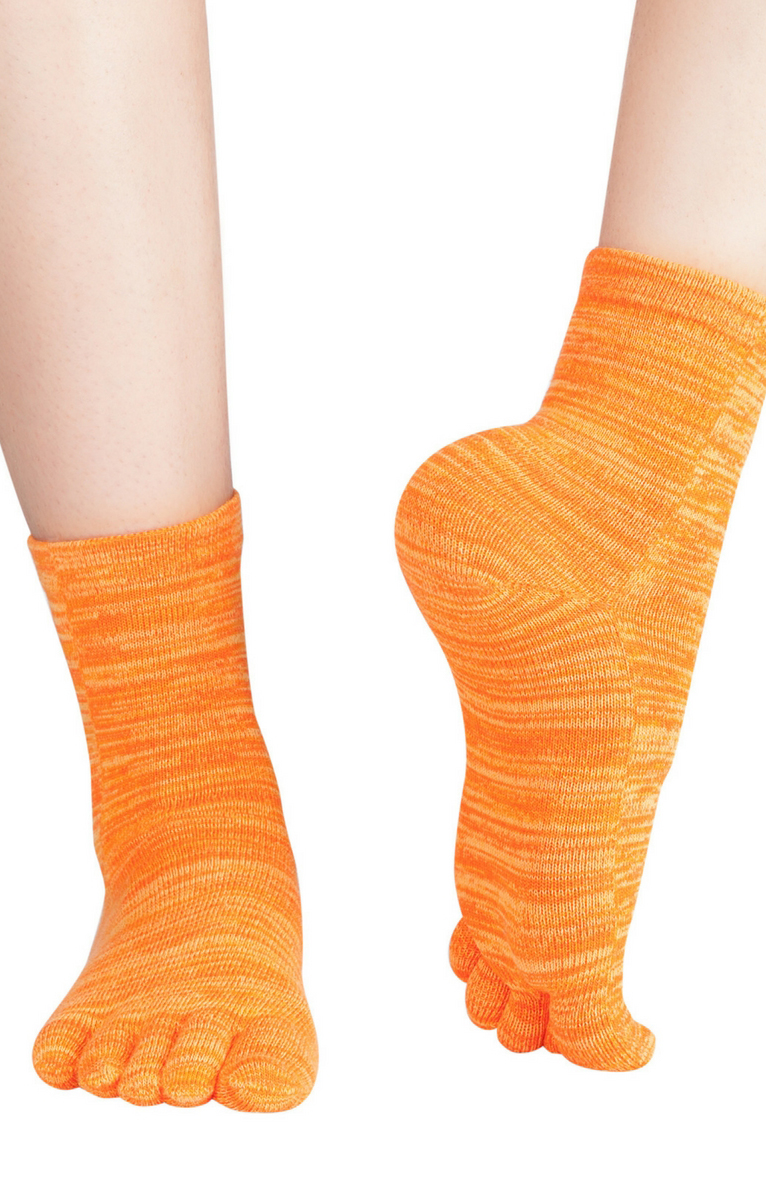 4691 orange heather toe socks