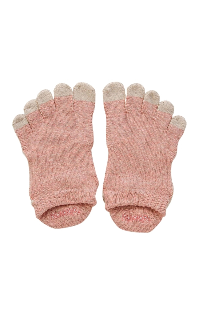 5195 pink organic cotton toe grip socks toesox yoga