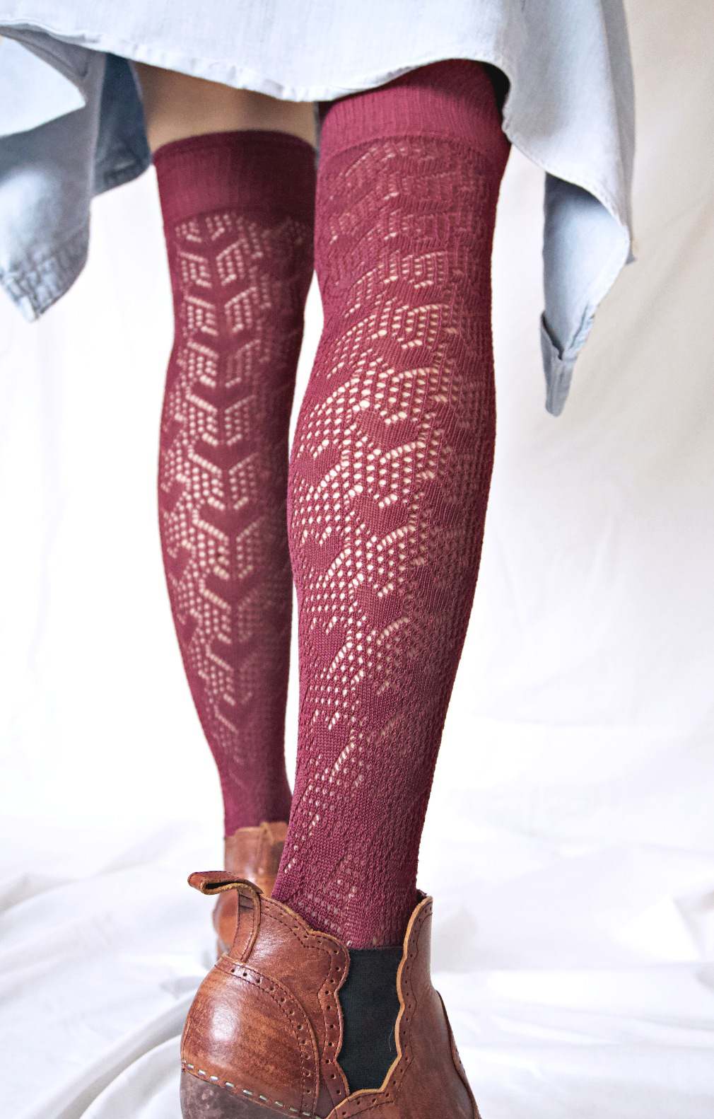 6237 crochet burgundy451